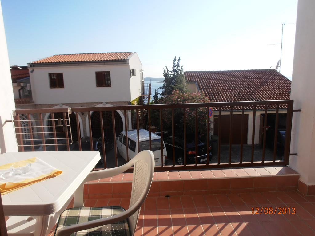 Apartments Meni Drage Room photo
