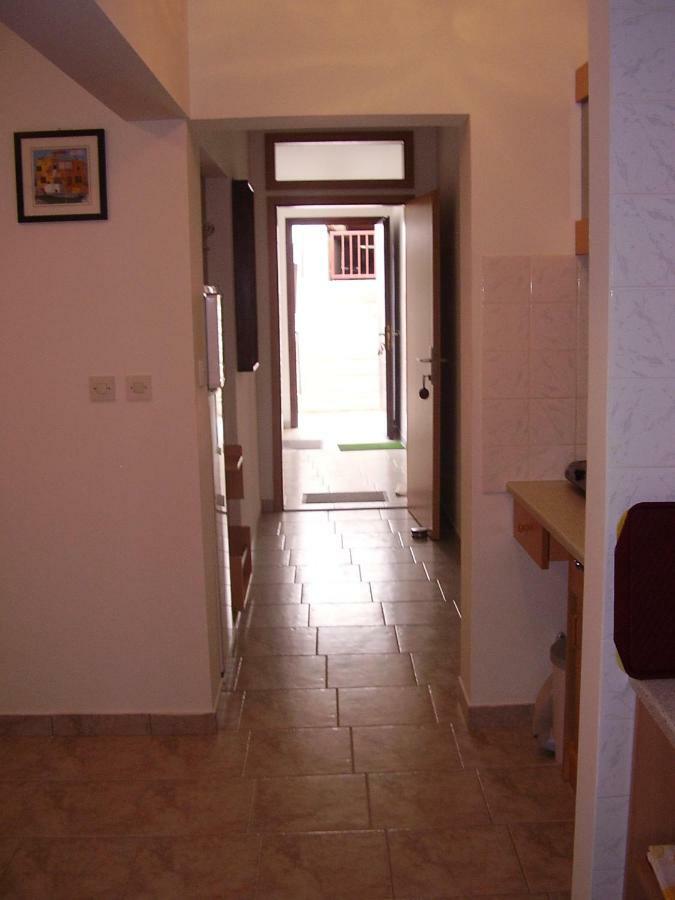 Apartments Meni Drage Exterior photo